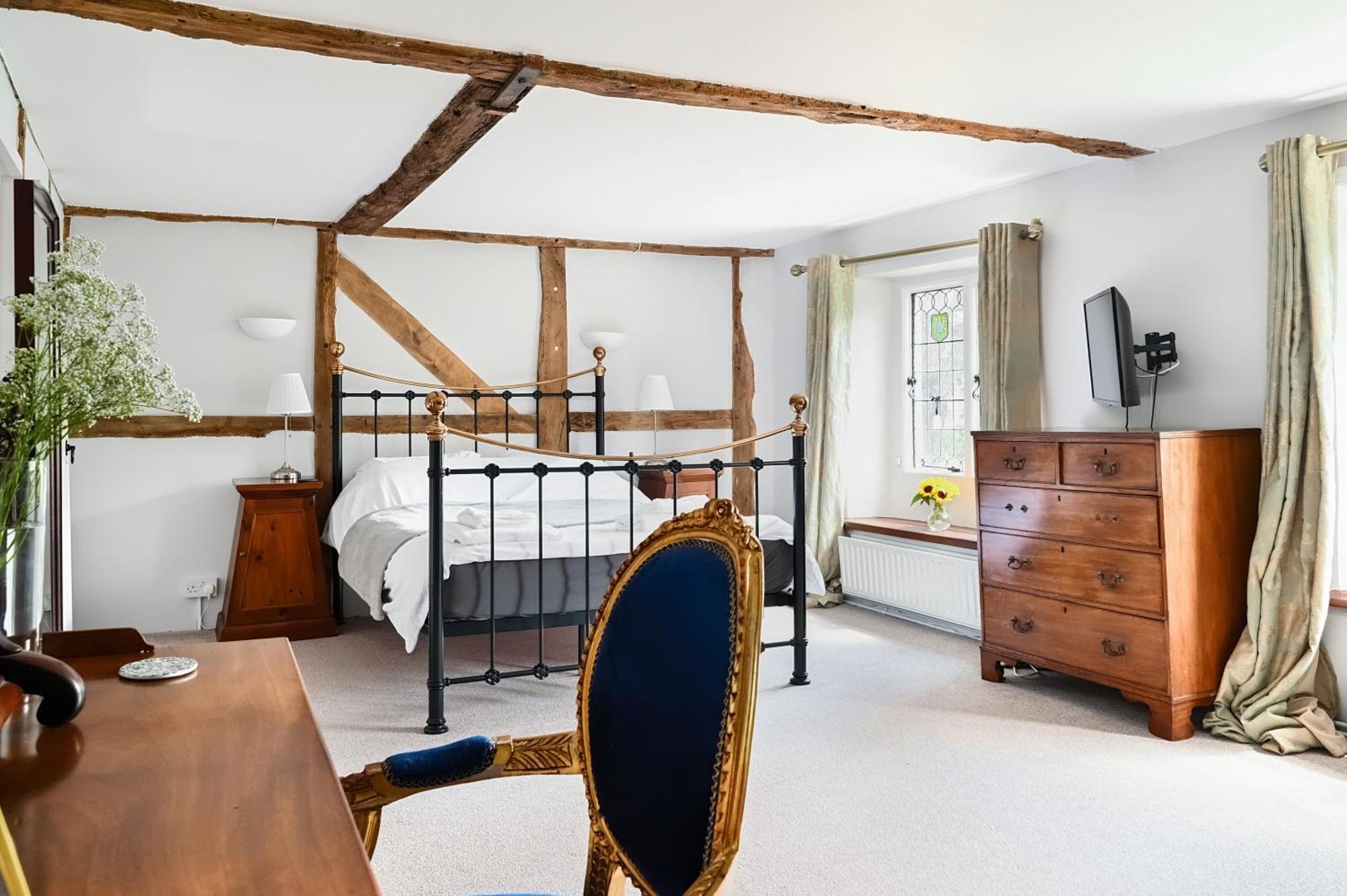 Walnut Tree House Villa Rustington Dış mekan fotoğraf