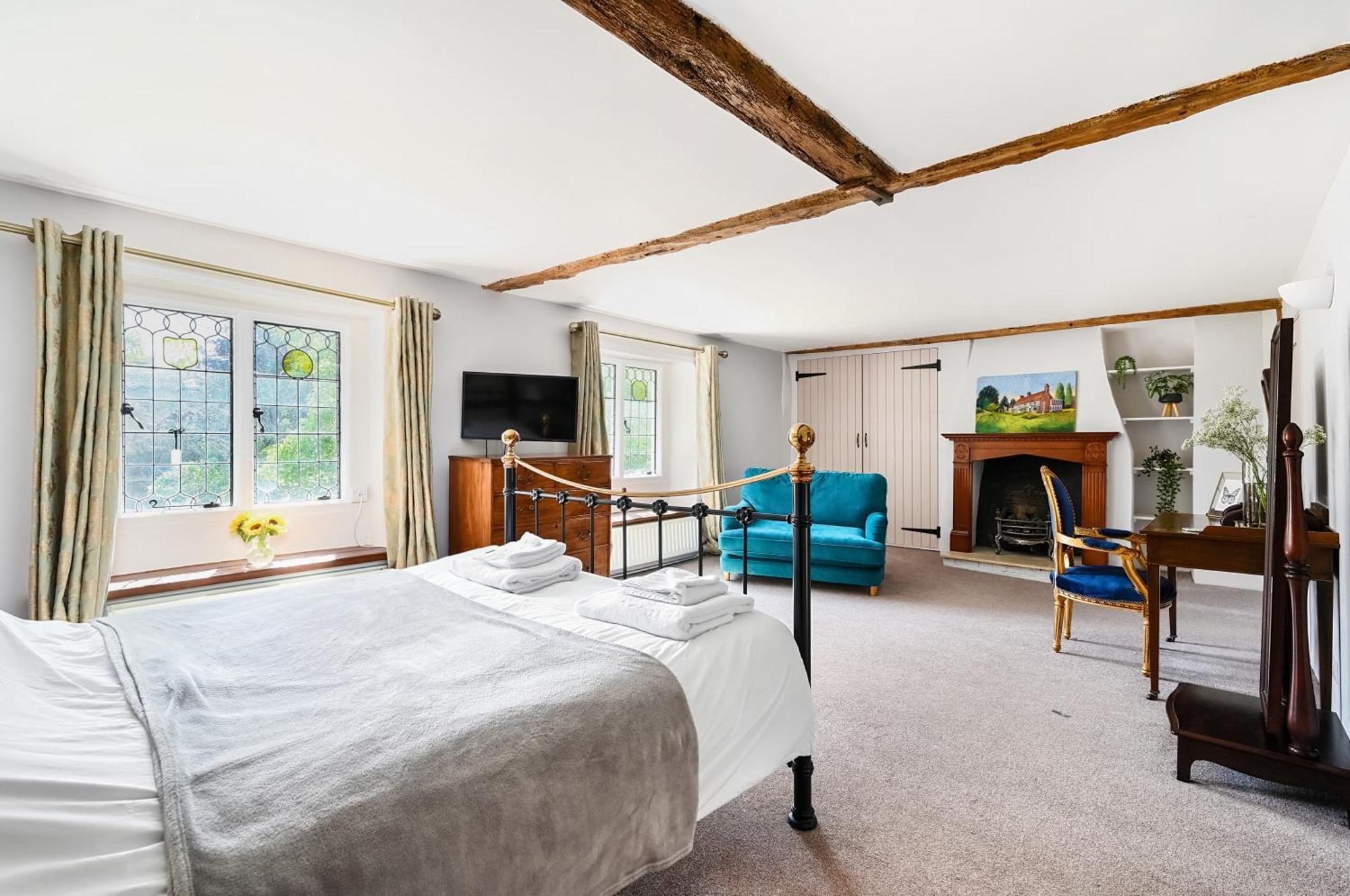 Walnut Tree House Villa Rustington Dış mekan fotoğraf
